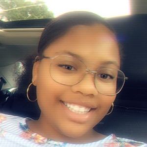 Meet your Posher, Mya